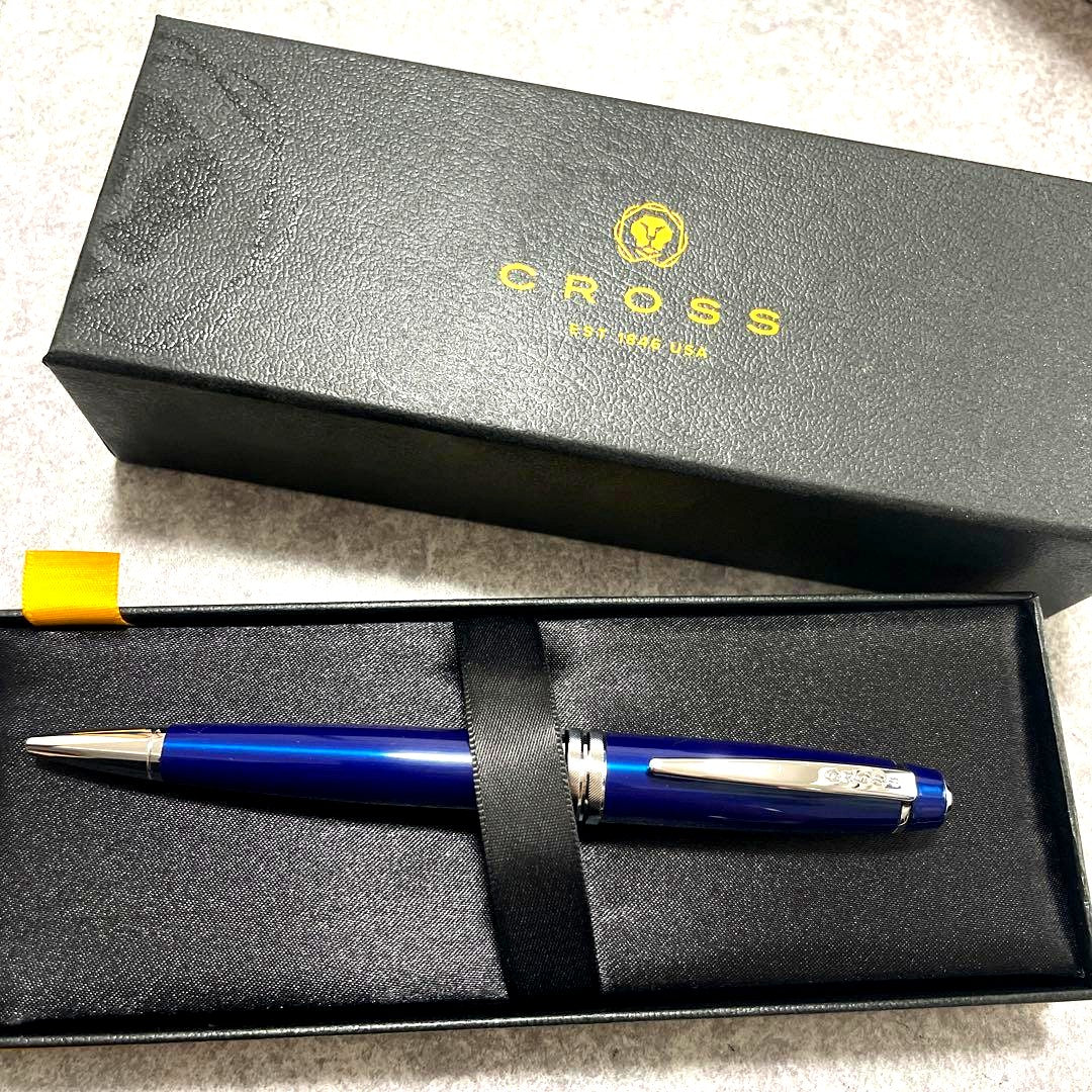 Brand new Cross ballpoint pen with ink refill set included