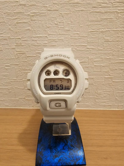 CASIO DW-6900SHB-7DR Quartz Men's Watch — Japanese