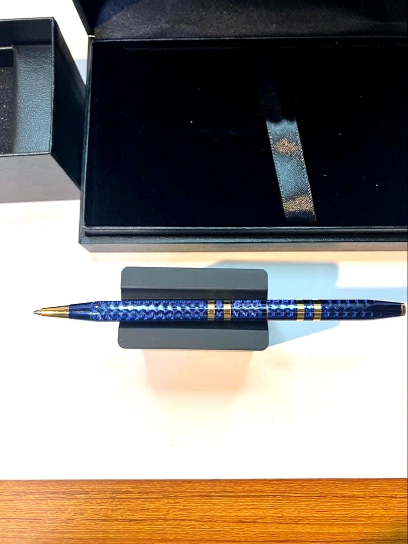 Cross 175th Anniversary Collection ballpoint pen in blue lacquer with slim design