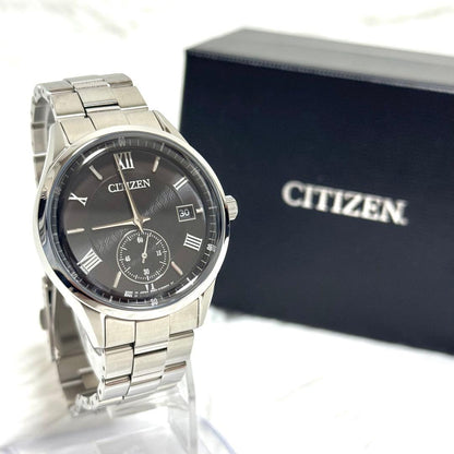 Citizen COLLECTION V157-0BX0 Solar Men's Watch — Japanese