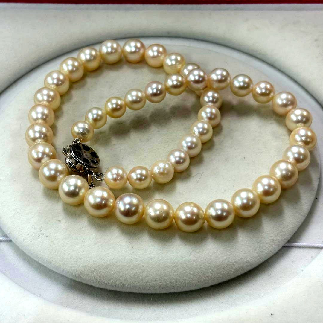 Akoya pearl necklace with large 8.0-10.4mm pearls and silver clasp, 43cm length from Ise-Shima Ergawa Bay