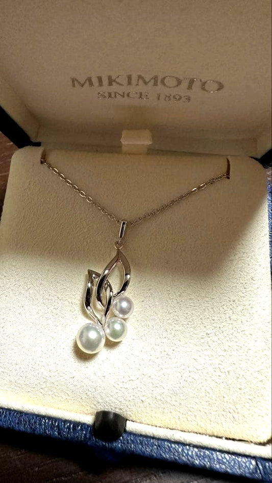 Mikimoto Sv Akoya Cultured Pearl Necklace with 6mm round white pearls on a silver chain