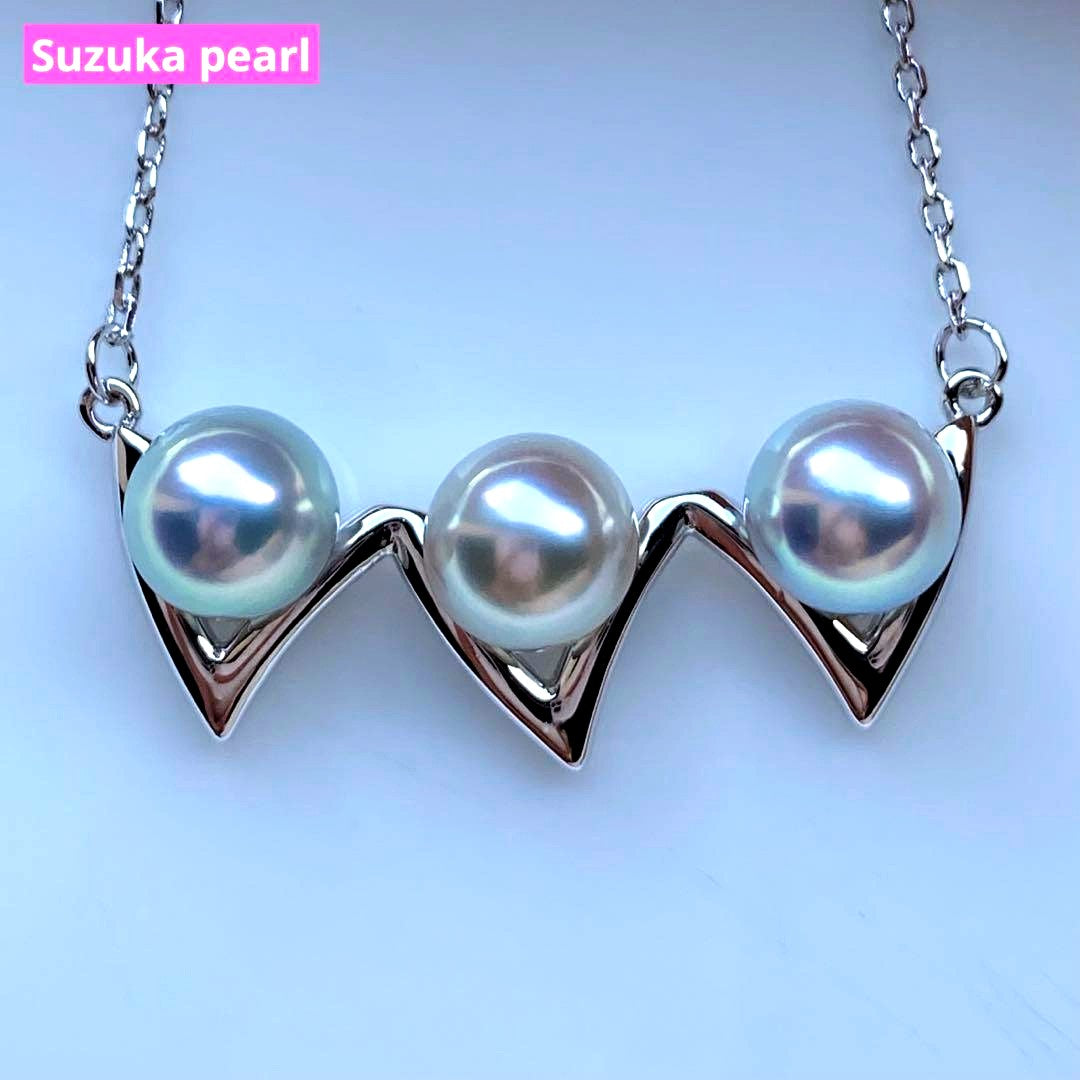 Honke Pearl Akoya 3-row necklace with 6.8mm natural water blue pearls and silver extension chain