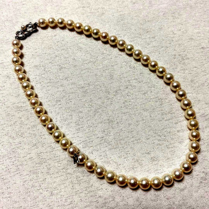Mikimoto pearl necklace with 7.0-7.5mm pearls on a white gold K14WG chain, 38 cm length