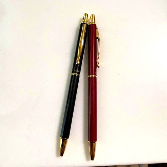 PILOT Cavalier ballpoint pen 2-piece set with slim black and bordeaux pens and gold clips
