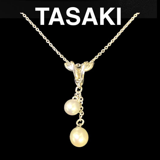 Tasaki Pearl SV Chain Freshwater Pearl Pendant necklace with silver chain and white pearls