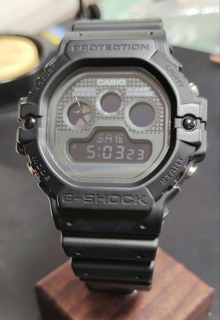 CASIO DW-5900BB Digital Men's Watch — Japanese