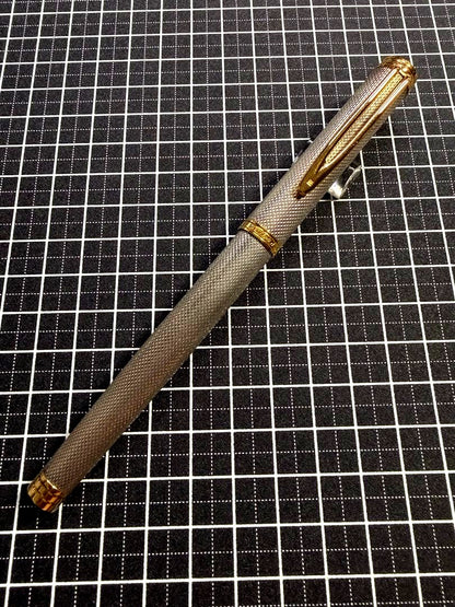 Waterman Gentleman 100 fountain pen with sterling silver body and medium 18K gold nib, Japan import