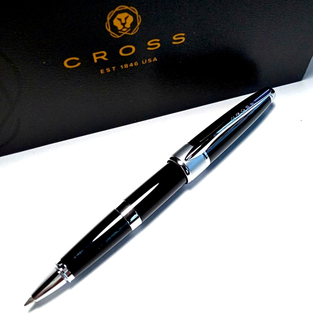Cross Apojii Criter Chip Rollerball Pen Model AT0125-2 in black lacquer with chrome finish, Japan import