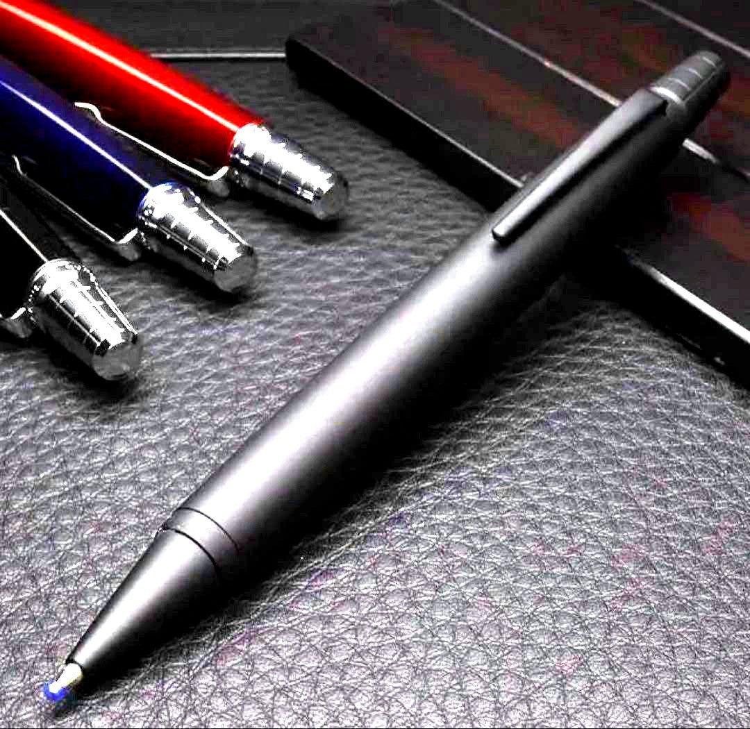 Pilot Rise Midnight Black pen, new unused condition, sleek and modern design