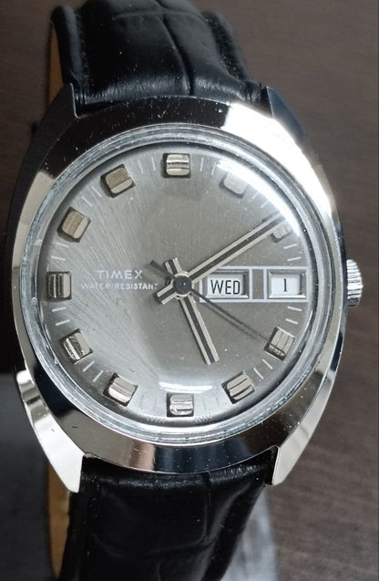 TIMEX Deity Date Manual Men's Watch — Japanese