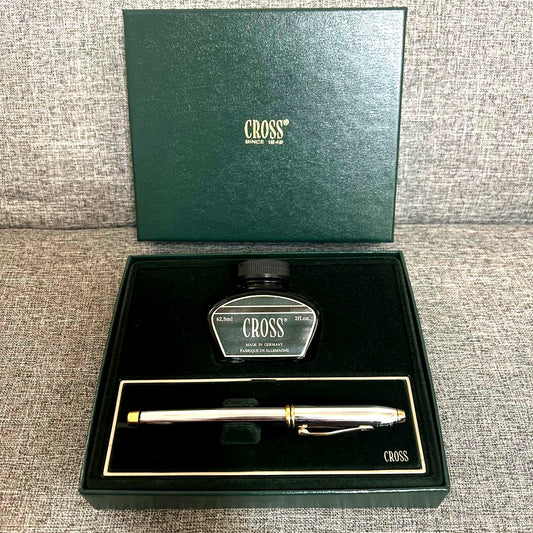 Cross Townsent fountain pen with green ink bottle and gold trim unopened in original packaging