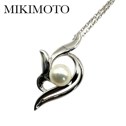 Yamato Akoya pearl Mikimoto silver pendant necklace with 2.8cm x 1.7cm pendant and 39.5cm chain