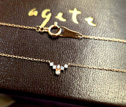 Agate K18 diamond necklace with 0.03 carats diamonds and 40 cm chain in elegant design