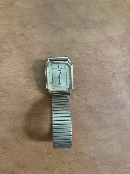 Citizen DUKE Quartz Men's Watch — Japanese