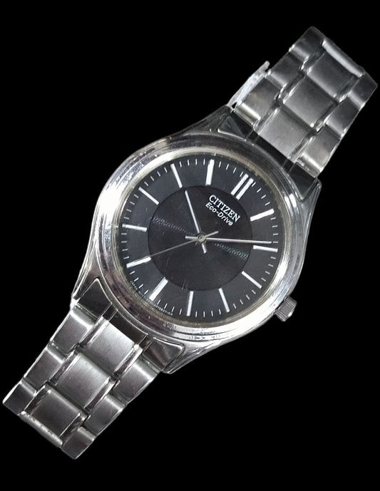 Citizen E031-S048419 Solar Men's Watch — Japanese