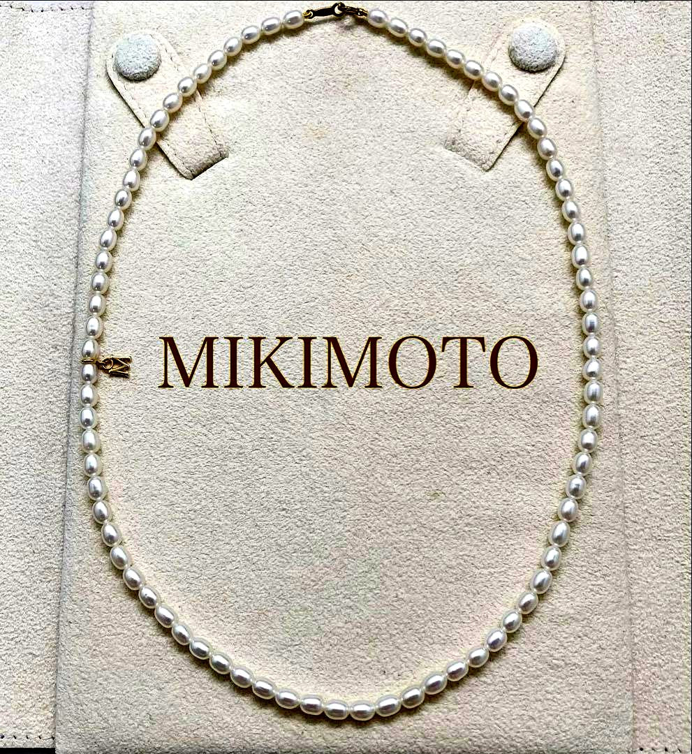 Mikimoto baby pearl necklace with removable M charm in K18 yellow gold clasp, pearls about 5mm, length 41cm