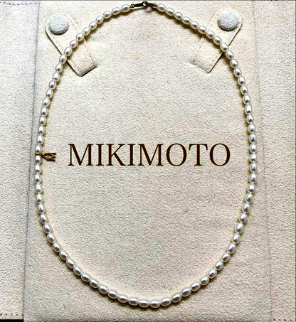 Mikimoto baby pearl necklace with removable M charm in K18 yellow gold clasp, pearls about 5mm, length 41cm