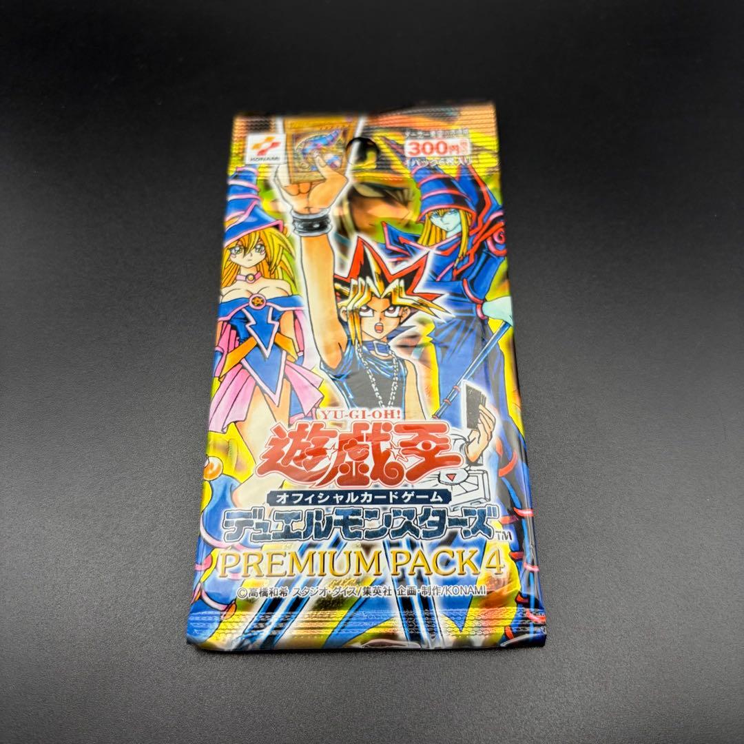 Yu-Gi-Oh Yugioh Premium Pack 4 unopened pack Pack — Japanese