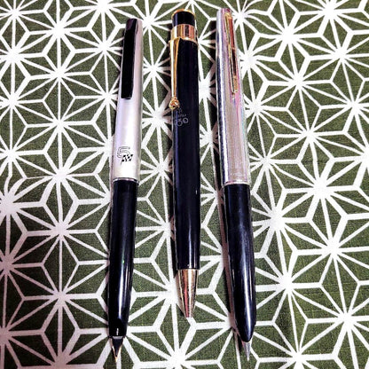Set of 3 PILOT Exceed1930 Teikin golden ballpoint pens with sleek design
