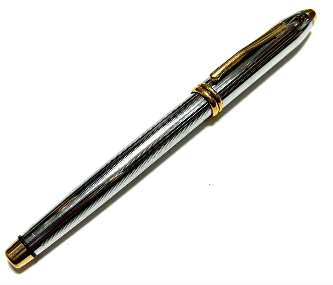 Cross Townsend Fountain Pen M Medallist model with a sleek black body and silver trim