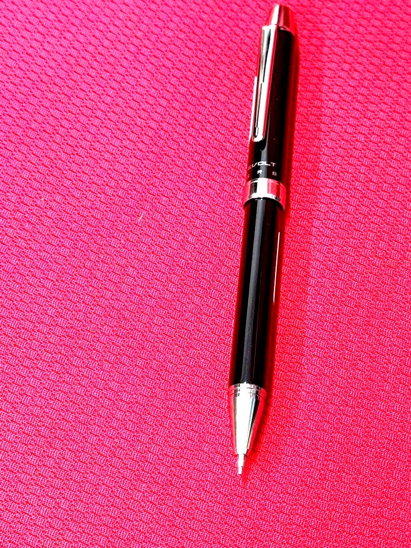 Pilot Multi-function Writing Instrument model 多機能筆記用具 with multiple writing tips in sleek design