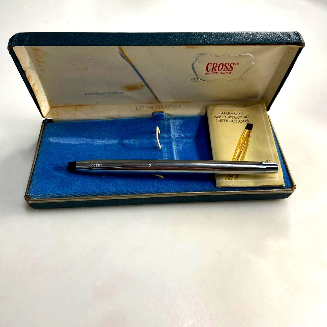 CROSS ballpoint pen with silver cap and black ink refill, 139mm long