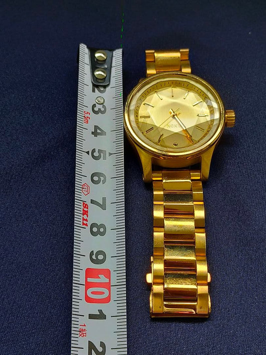 NIXON Gold Series Analog Men's Watch — Japanese