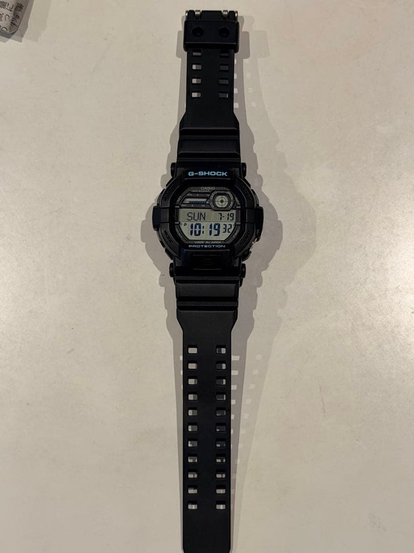 CASIO G-SHOCK DW-5600E Digital Men's Watch — Japanese