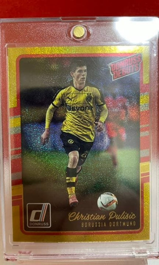 Christian Pulisic Base Gold Refractor (Rookie) PANINI — Japanese