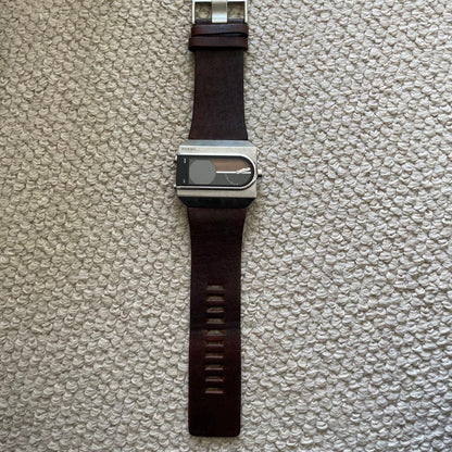 FOSSIL FS4656 Analog Men's Watch — Japanese
