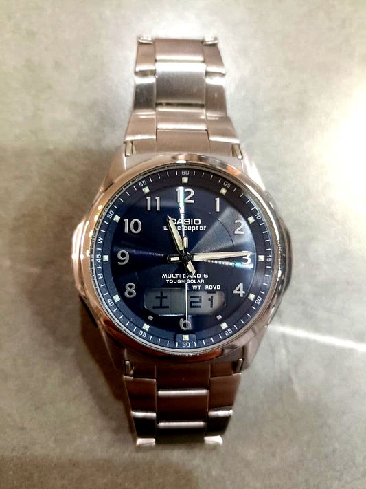 Casio WAVE CEPTER Multiband 6 Tough Solar radio-controlled wristwatch with minor wear, Japan import