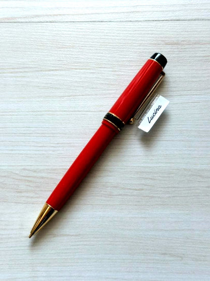 PILOT Sharp Lecina Red 0.5mm mechanical pencil HL-250R-R5 shown with red body and metal clip