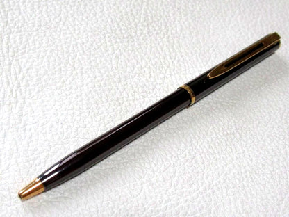 Waterman Executive Ballpoint Pen with sleek silver finish and 138.5 mm length displayed on white background