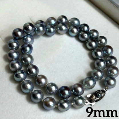 9mm Akoya blue pearl necklace measuring 42cm with silver metal fittings weighing 39 grams