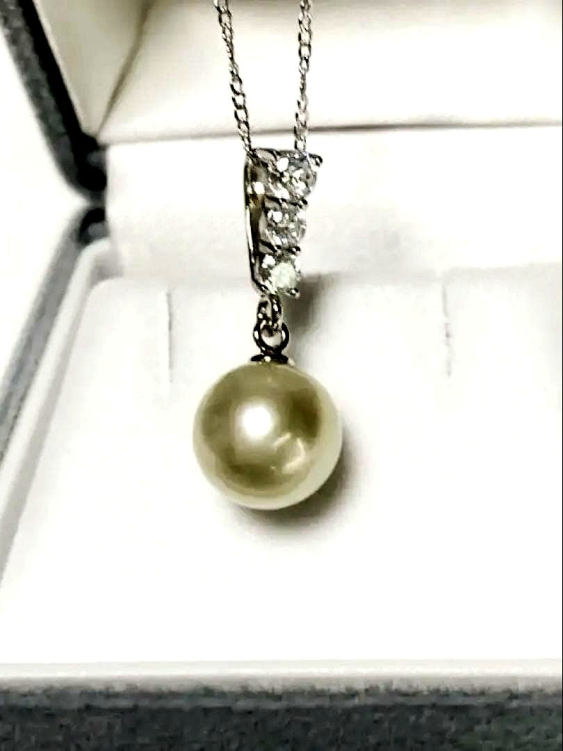 Akoya pearl pendant top with 9.5mm pearl and cubic zirconia set in silver