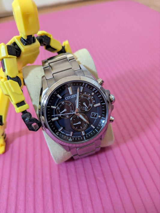 Citizen ATTESA E660 Solar Men's Watch — Japanese