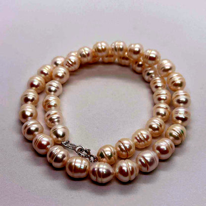 South Sea White Pinctada Pearl Necklace 41cm with 9-11mm round pearls and silver clasp