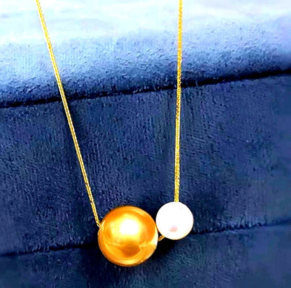 K18YG gold necklace featuring 9-10mm golden and 6-7mm Akoya pearls with 45cm chain