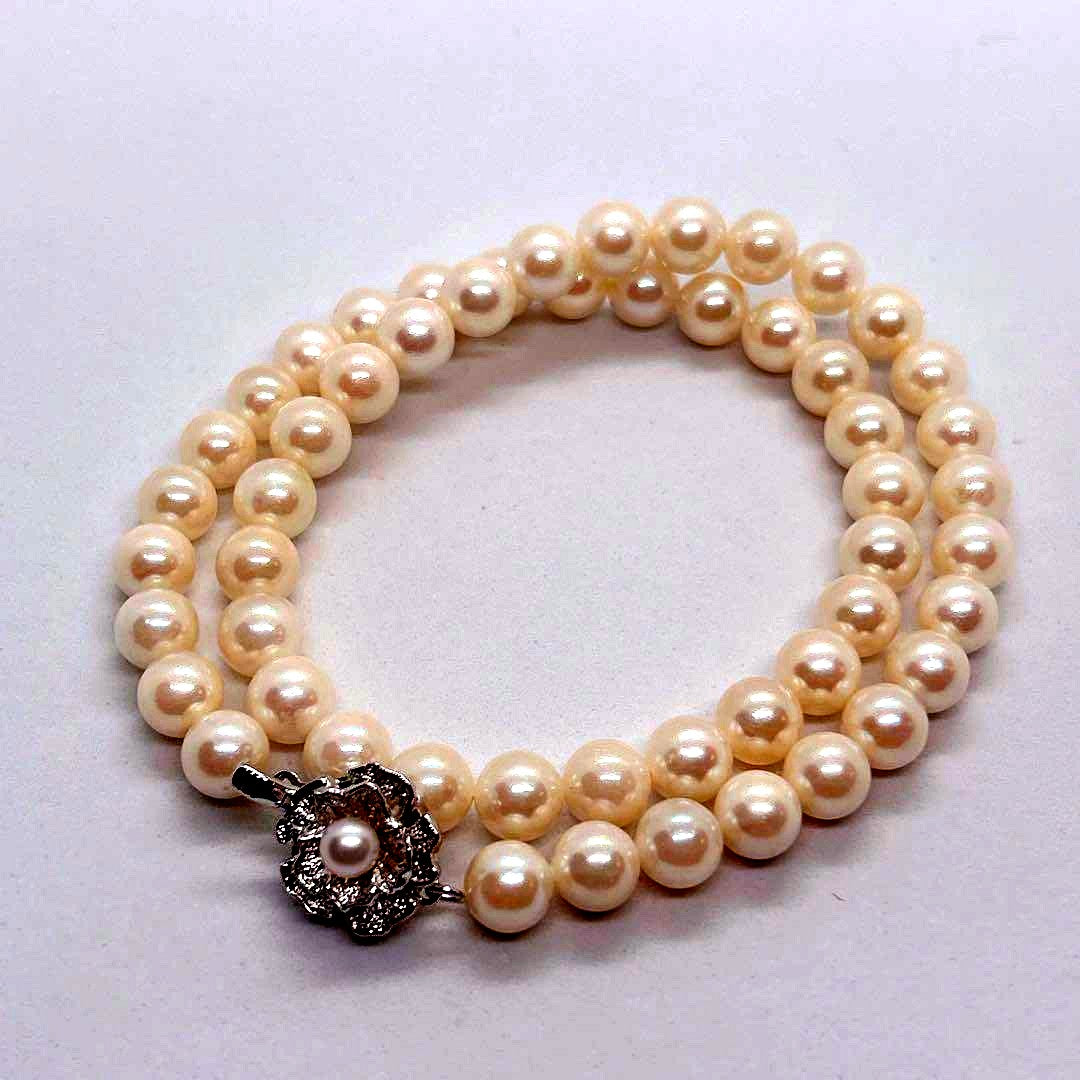 55 Akoya genuine pearl necklace 44cm with 7.4-7.8mm white pearls and silver clasp