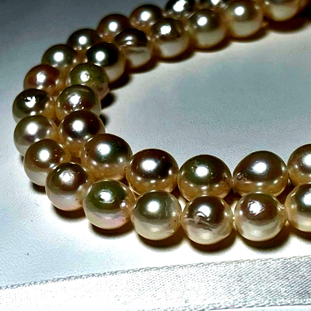 Akoya pearl necklace with 7.1-7.4mm semi-round white pearls and silver chain, 43cm length