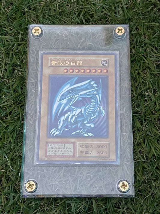Yu-Gi-Oh Blue-Eyes White Dragon — Japanese