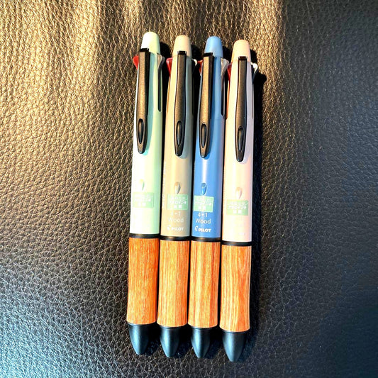 PILOT 4+1 Wood multi-function pen set with 4-color ballpoint pen and mechanical pencil wooden grip