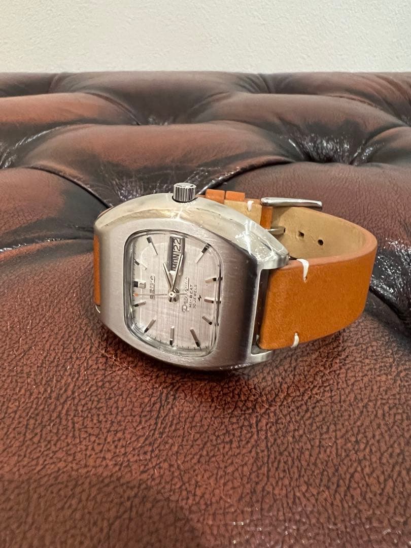 SEIKO 60s Presmatic Automatic Men's Watch — Japanese