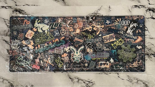 Yu-Gi-Oh Hatchy CS Half Play Mat Usagi Graffiti Unopened Venue Limited Pack — Japanese
