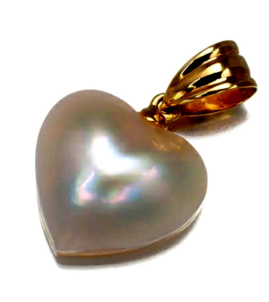 Tasaki Maeboule Pearl Heart pendant top in 18K yellow gold with V-shaped bail and 12mm pearl
