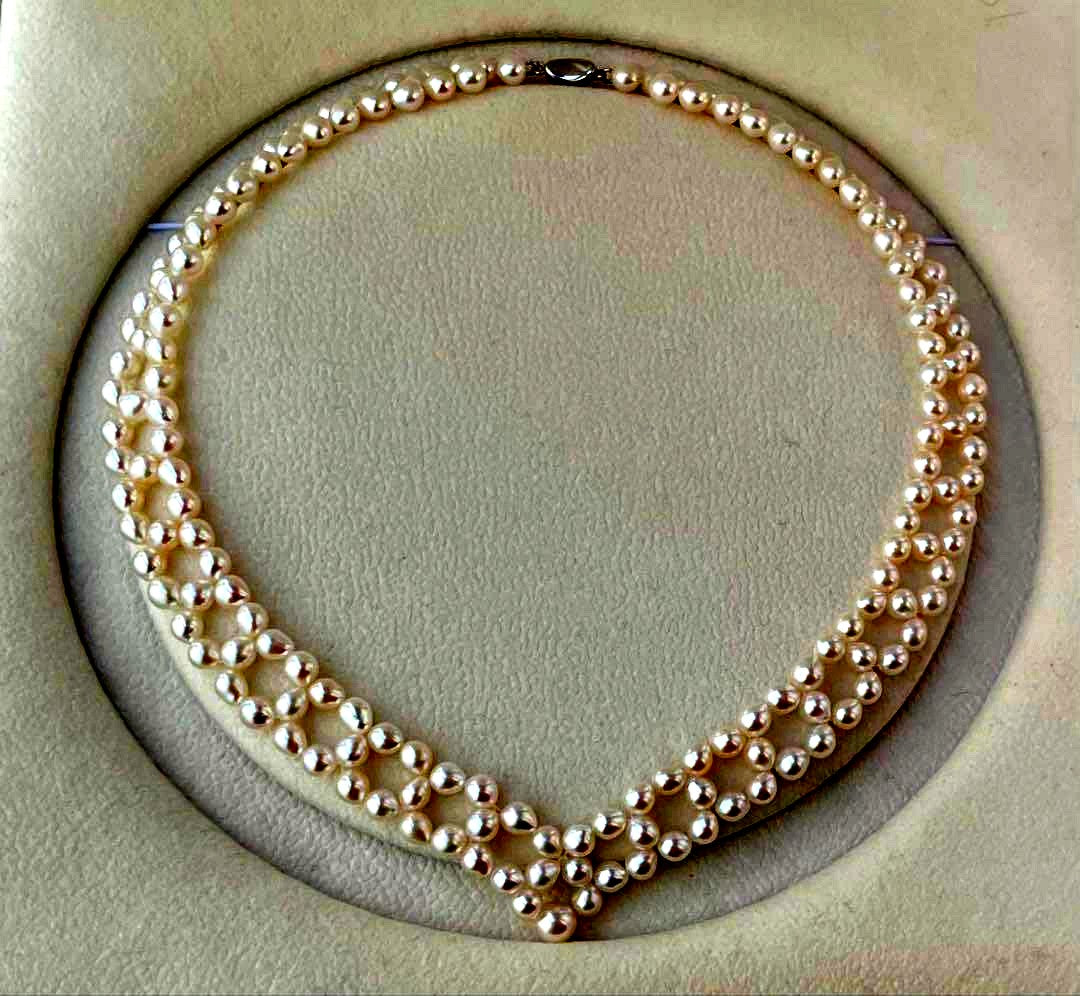 Mirror finish genuine Akoya pearl necklace with 6.2mm drop pearls and S925 silver clasp in V shape