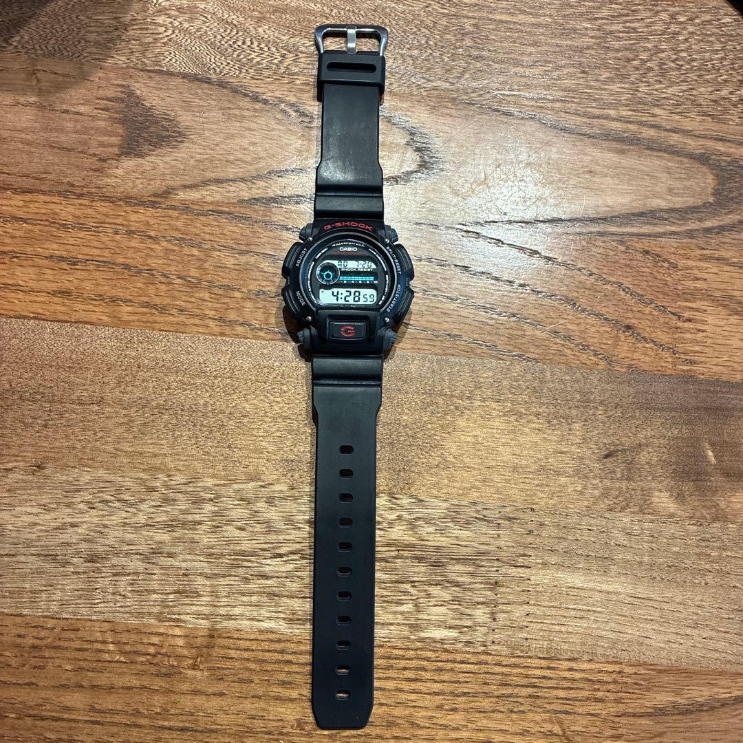 CASIO DW-9052 Digital Men's Watch — Japanese
