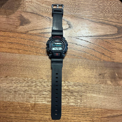 CASIO DW-9052 Digital Men's Watch — Japanese