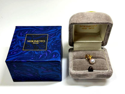 MIKIMOTO K18 gold pendant top featuring a 6.3mm white pearl weighing 1.6g